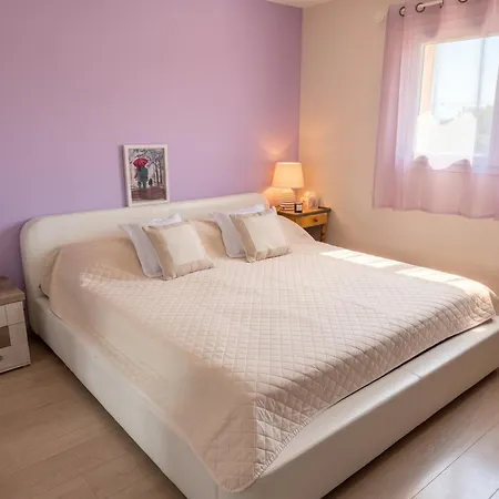 Villa 500 M² Jardin