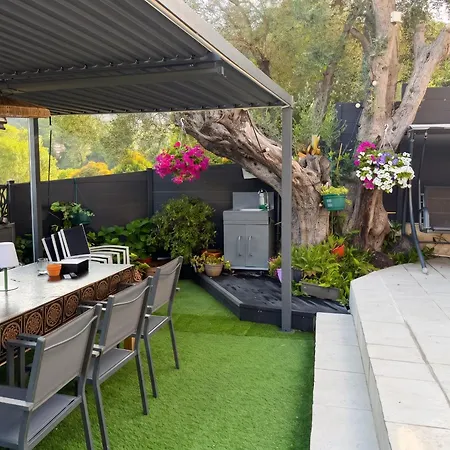 Villa 500 M² Jardin