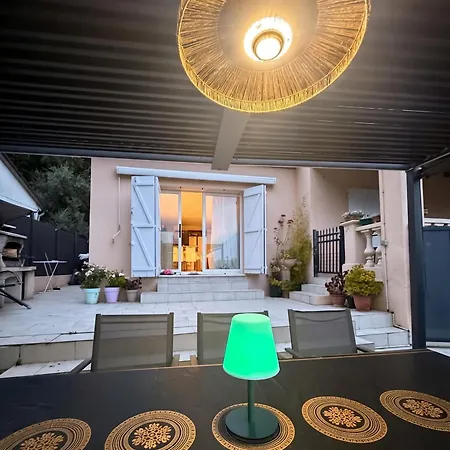 500 M² Jardin Villa