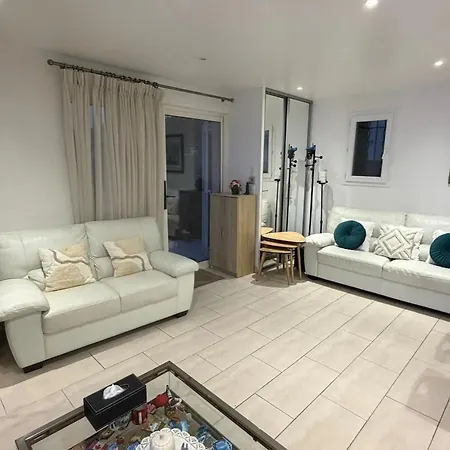 500 M² Jardin Villa